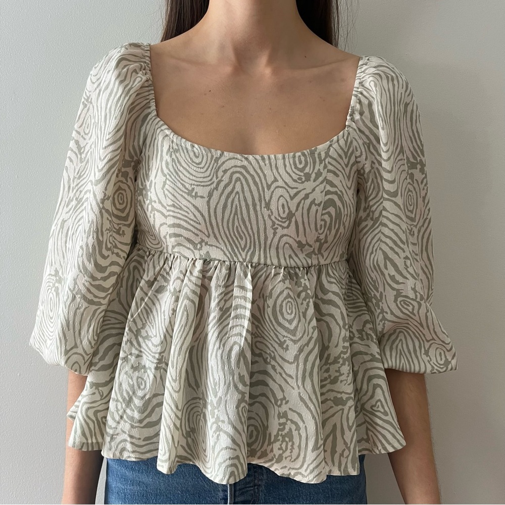 Anthropologie Puff Sleeves Peplum Top